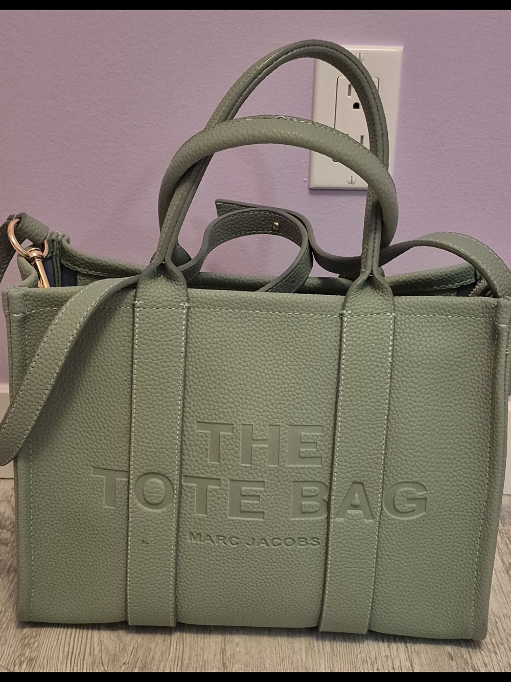 Marc Jacobs The Tote Bag in Light Sage Green Leather